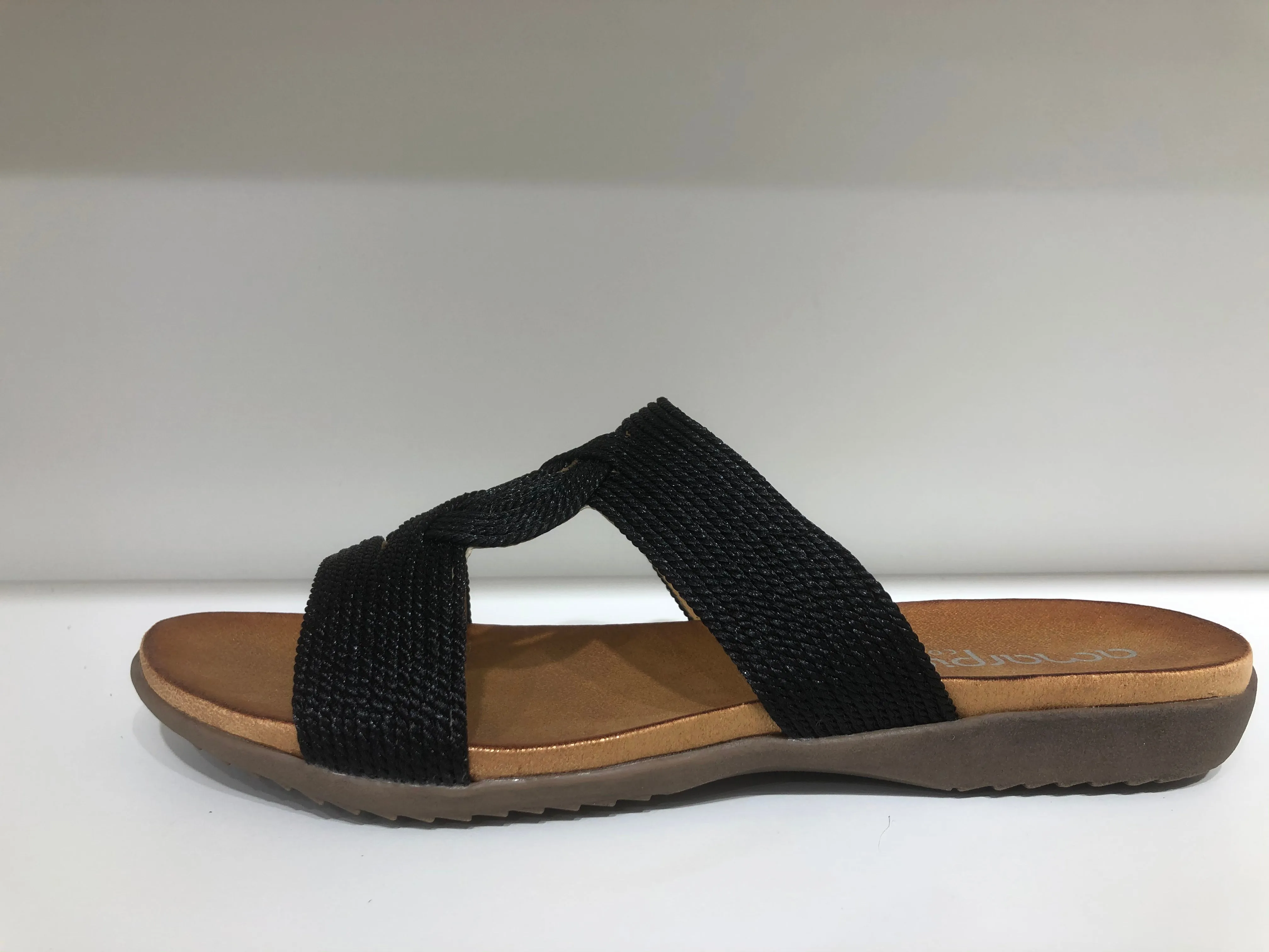 ABZ23575 NEGRO