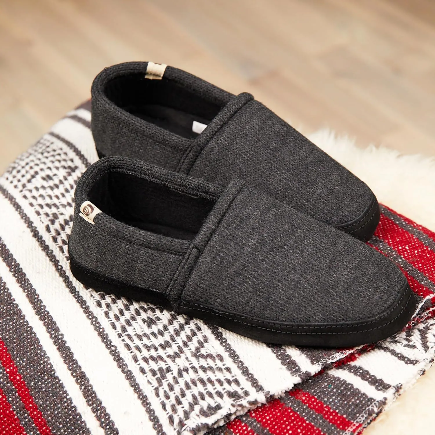 Acorn Men's Slippers with Memory Foam Insole Suede Sidewall and Rubber Outsole