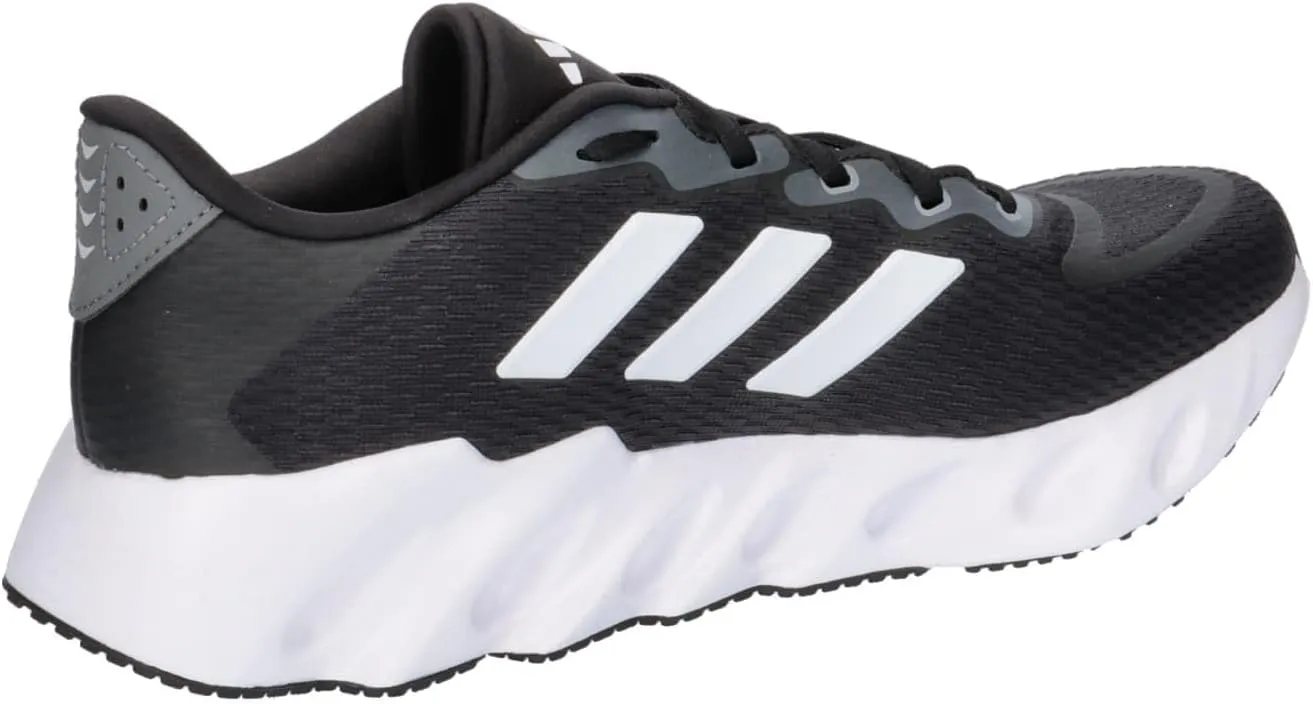 adidas Men's Sneaker