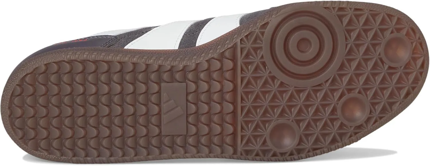 adidas Unisex Freestyle Indoor Sneaker