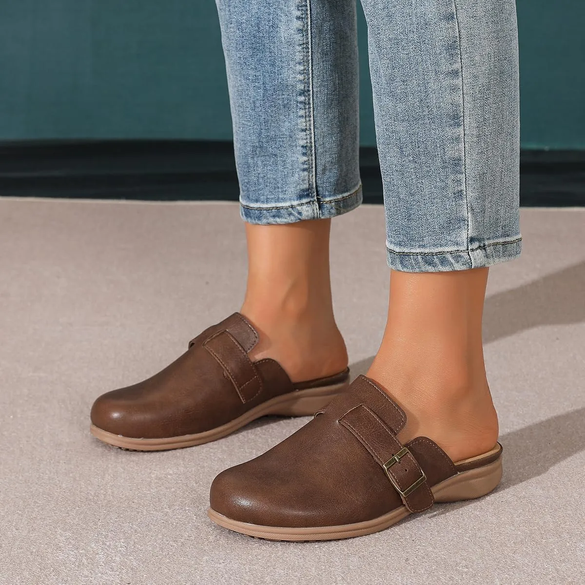 Amoji Women Clogs Slip On Sandals Lady Mule Shoes 711