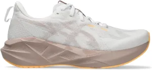 ASICS Women's Novablast 5 Sneaker