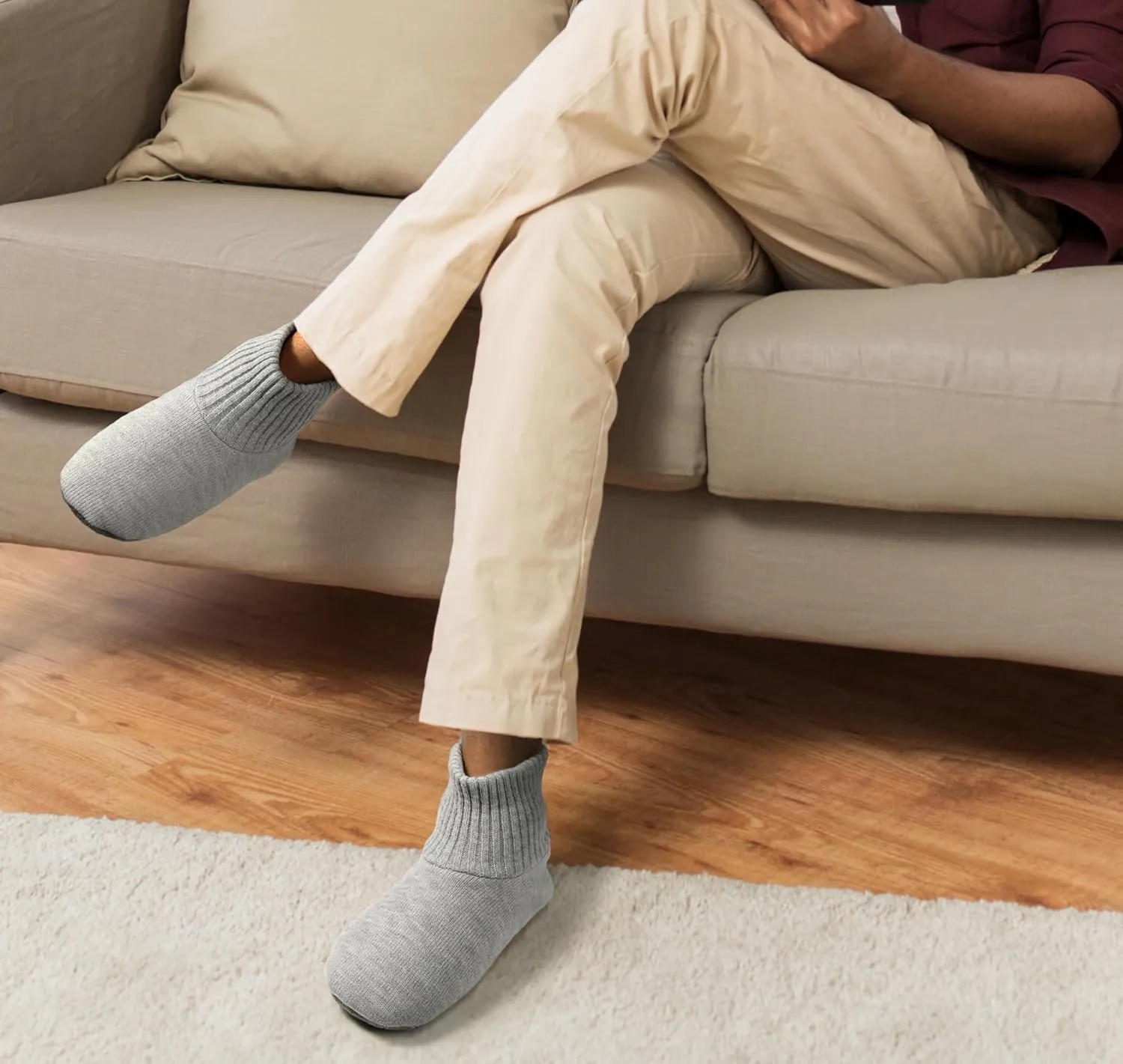 BenSorts Men Fuzzy Slipper Socks with Grippers Non Slip Indoor House Socks Christmas Gifts