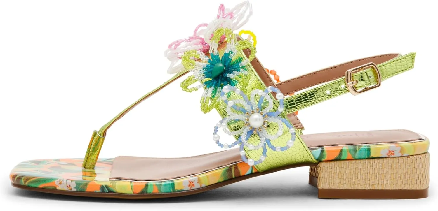 Betsey Johnson Women's Jaydda Flat Sandal