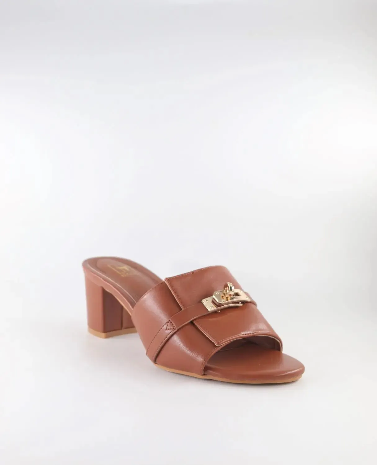 BLOCK HEEL