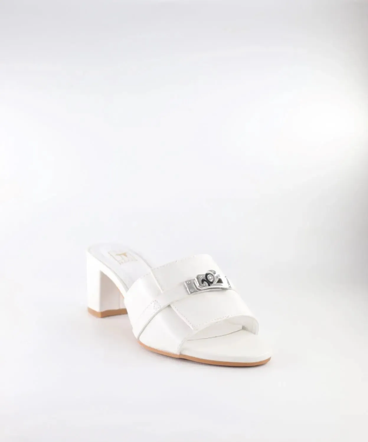 BLOCK HEEL