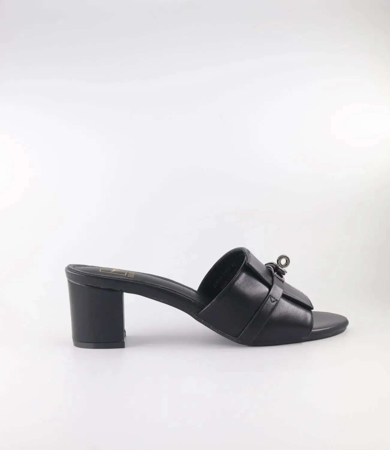 BLOCK HEEL