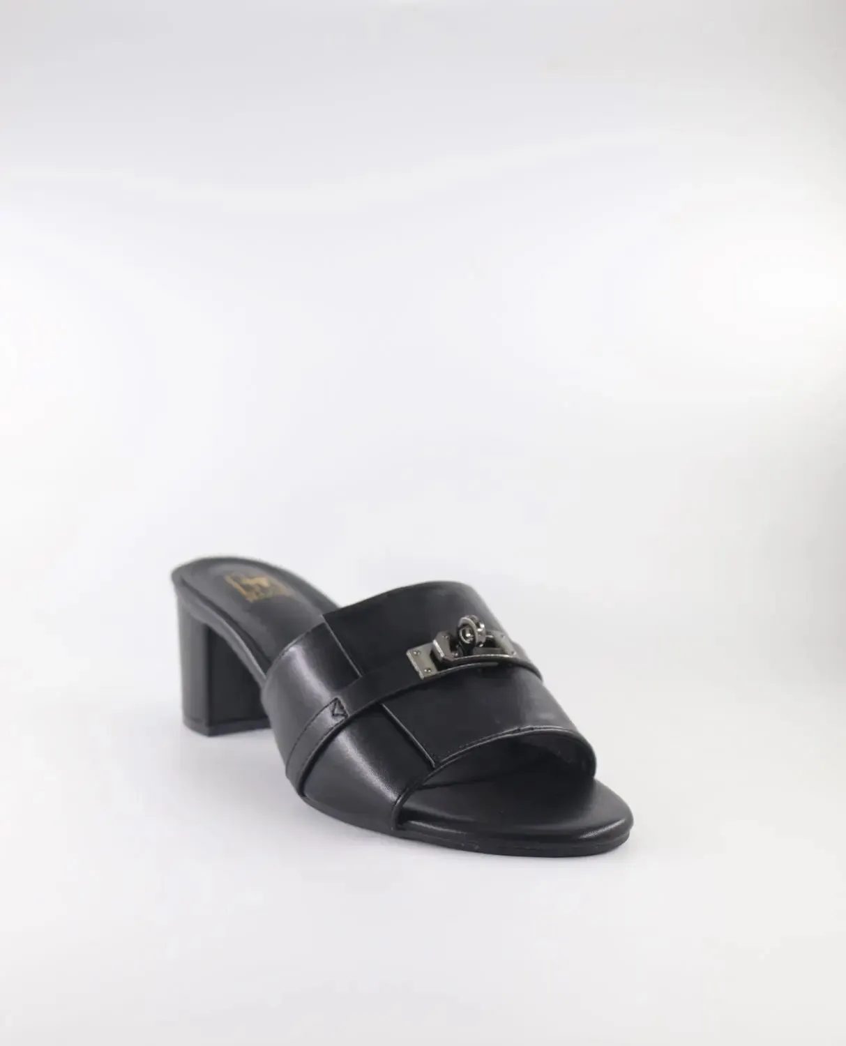 BLOCK HEEL
