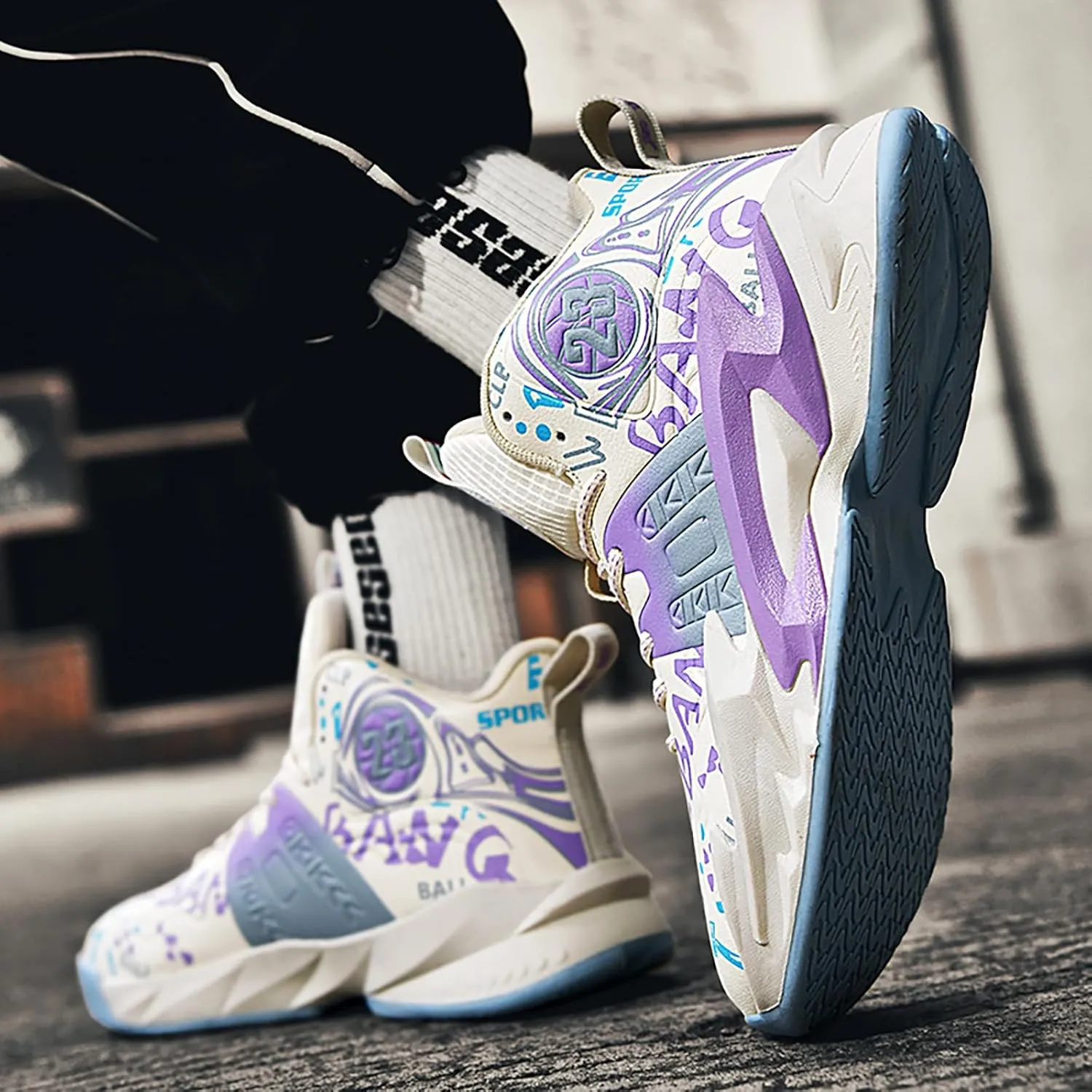 Boys Basketball Shoes Breathable Indoor Athletic Shoes Youth Outdoor Fashion Sneakers Comfortable Basketball Shoes for Girls