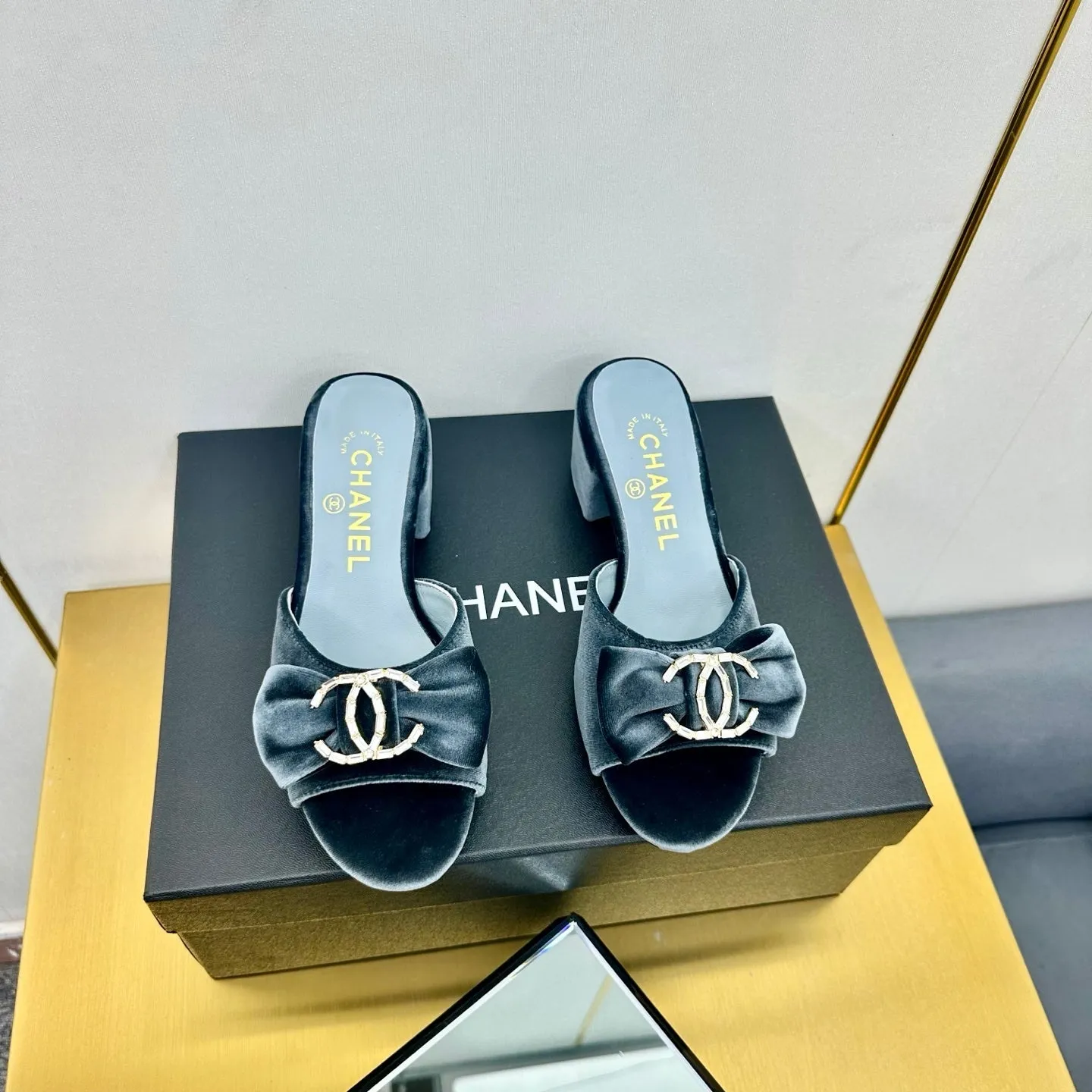 CC 25 Mid Heel Mules Gray Velvet 238474