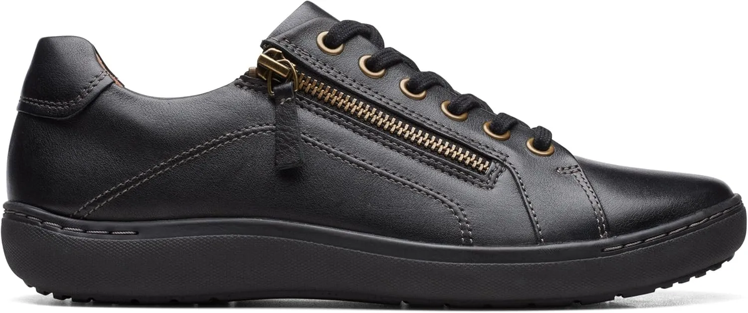Clarks Women's Nalle Lace Sneaker