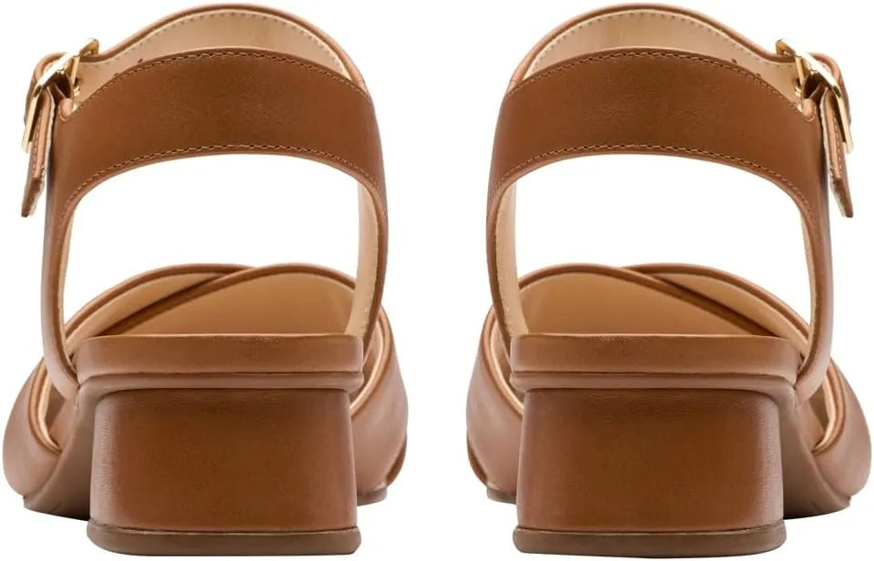 Clarks Women's Serina35 Cross Sandal