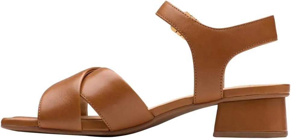 Clarks Women's Serina35 Cross Sandal
