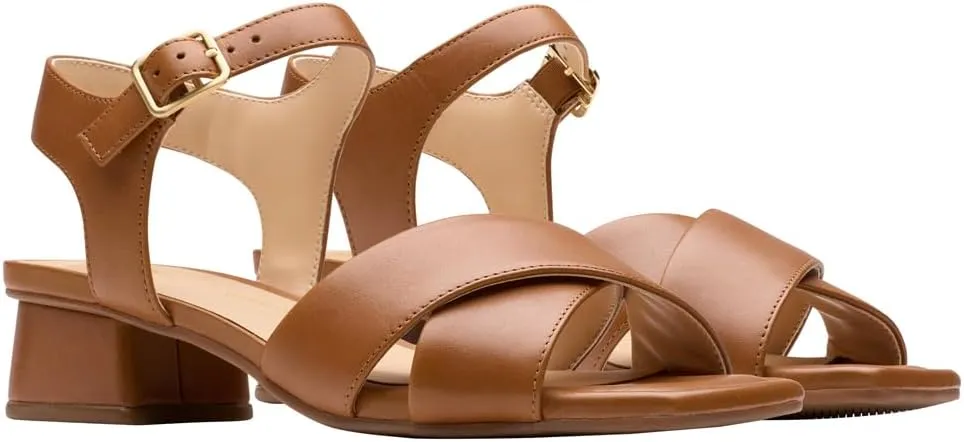 Clarks Women's Serina35 Cross Sandal