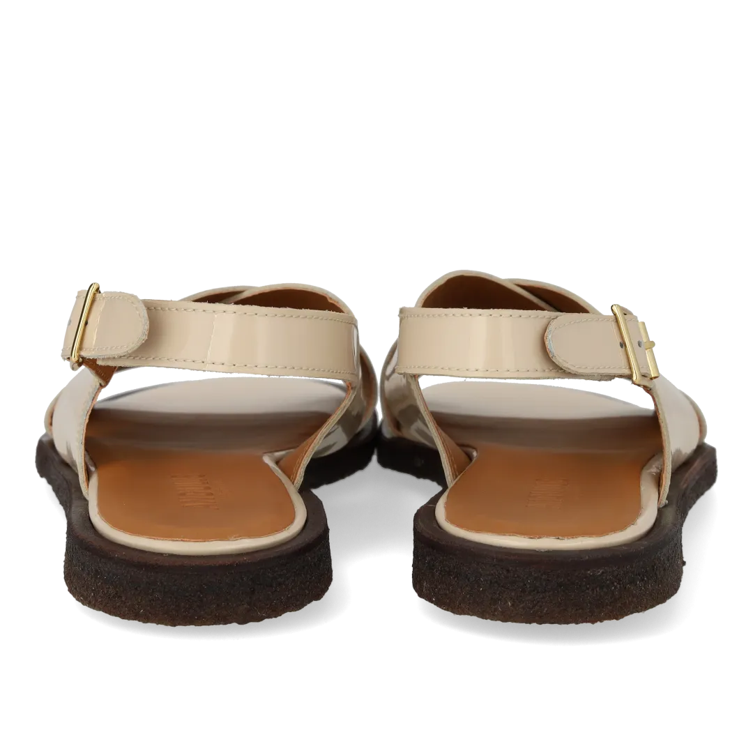 Classic cross sandal