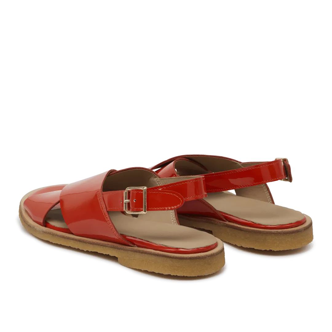 Classic cross sandal
