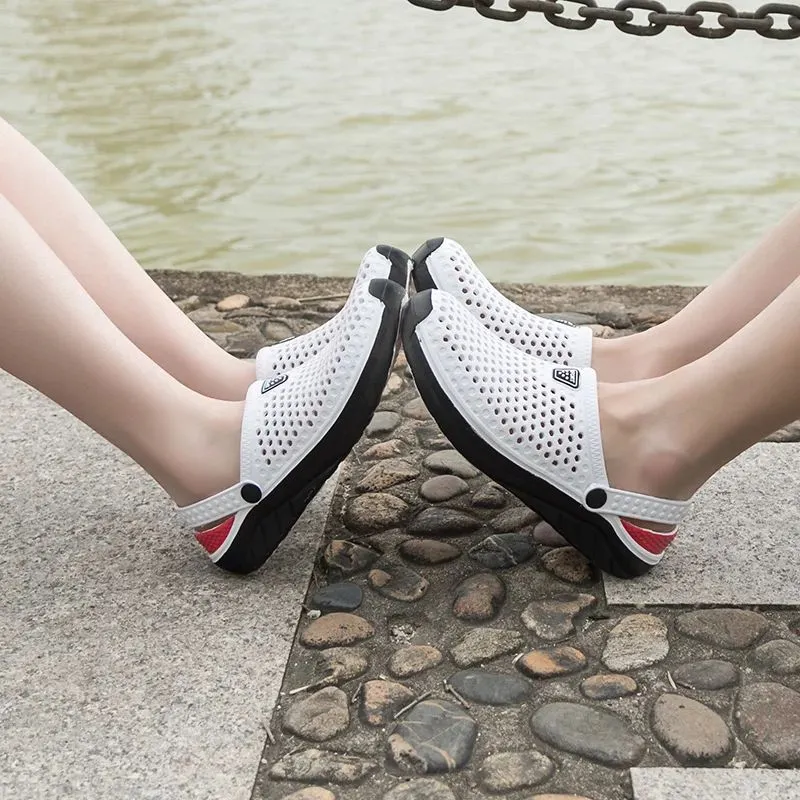 Comfortable closed and non-slip sandal