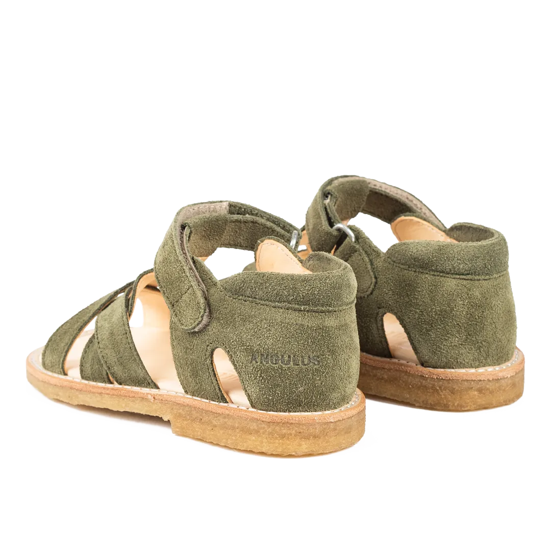 Cross sandal with open toe and velcro closure
