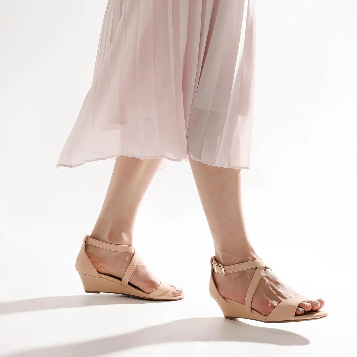 DREAM PAIRS Women's Low Wedge Sandals Ankle Strap Heel Sandal Open Toe Wide Dress Summer Shoes