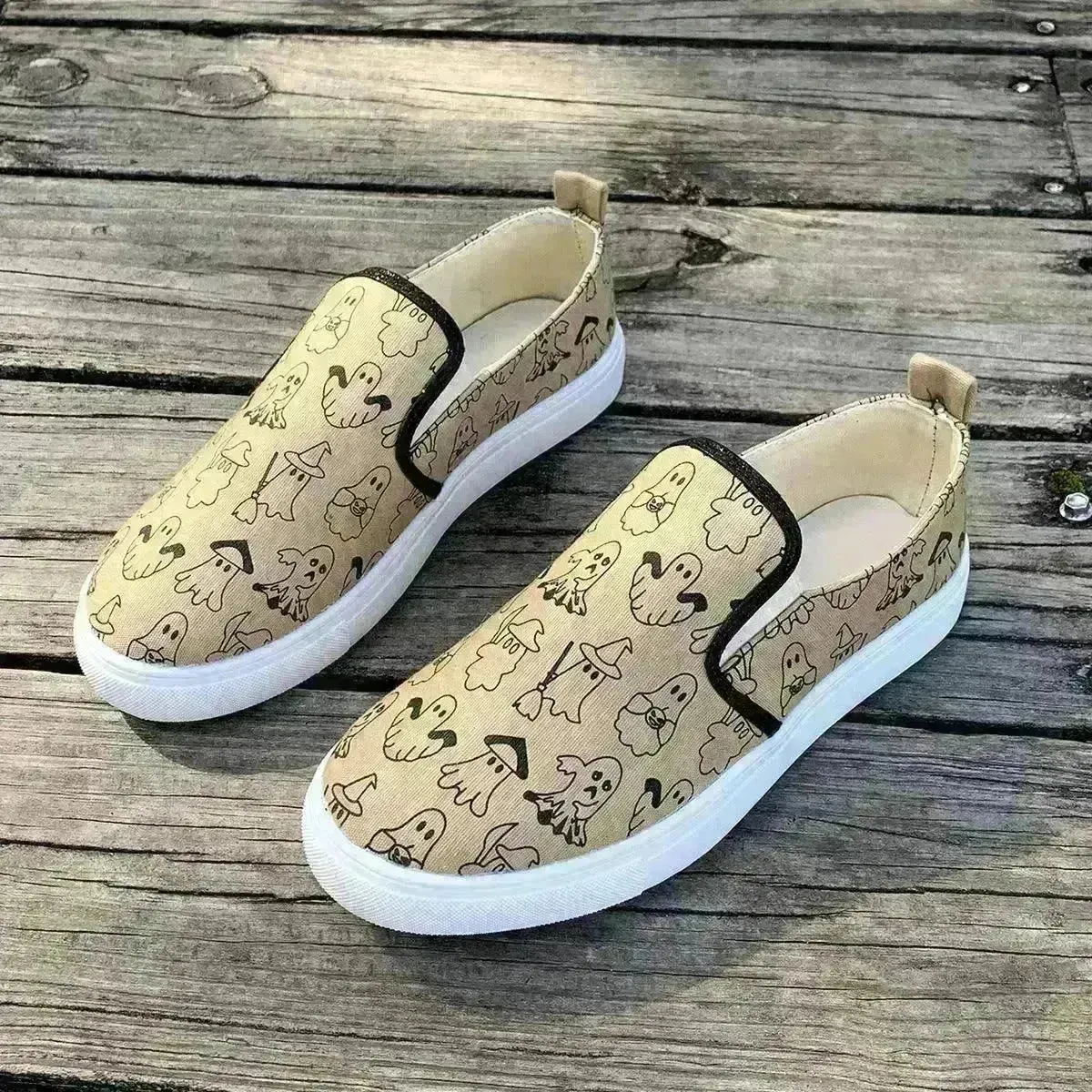 Fashionable Round Toe Casual  Women's Sports Breathable Non-slip loafers Shoes for Women cover shoe
