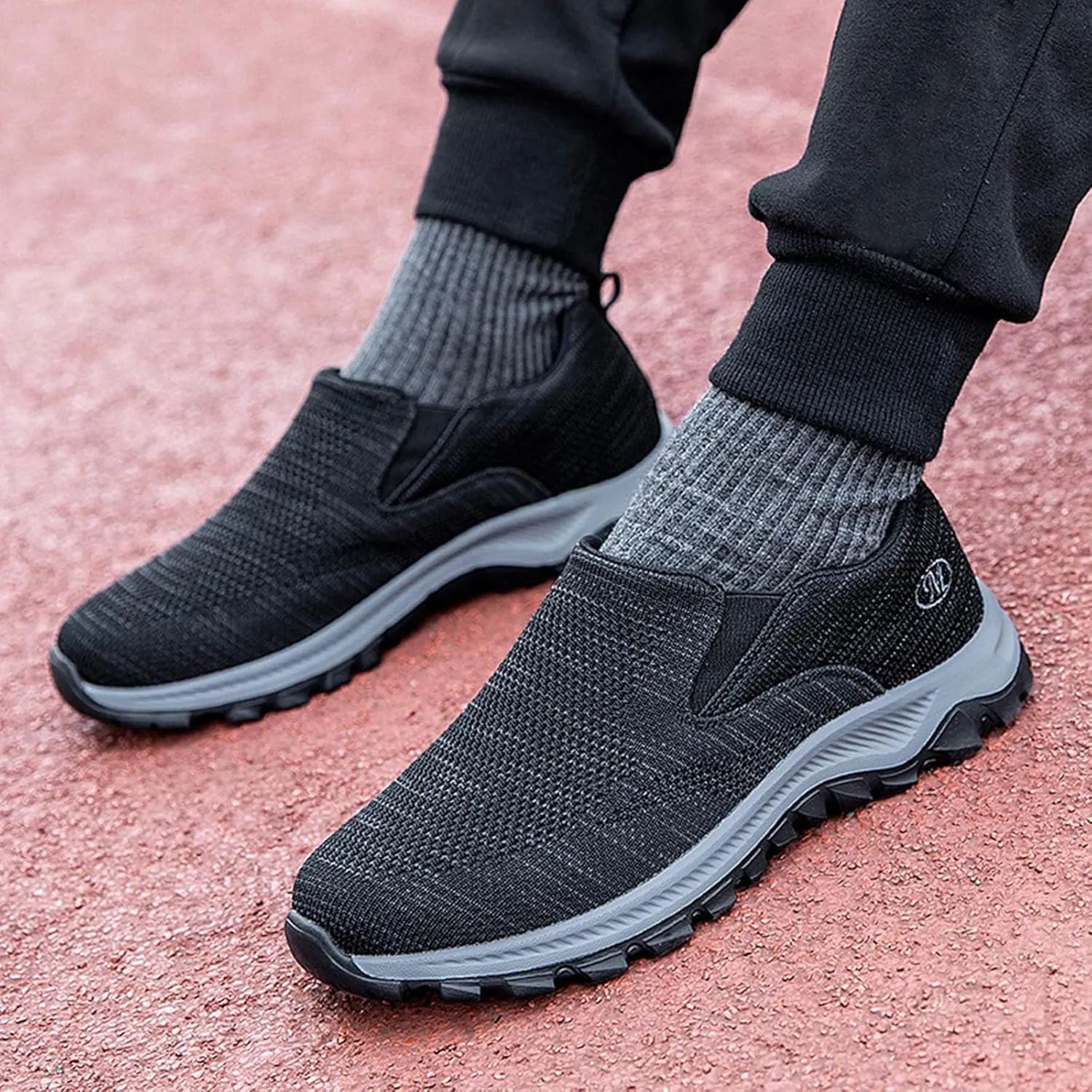 Foreign Trade New Flying Weaving Mesh Breathable Women's and Men's Shoes Round Head Low Top Classic Nylon Sneaker Womens