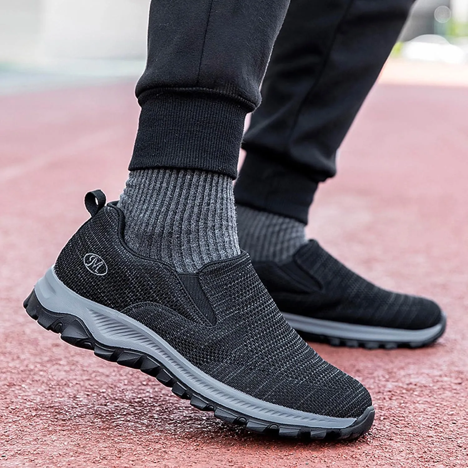 Foreign Trade New Flying Weaving Mesh Breathable Women's and Men's Shoes Round Head Low Top Classic Nylon Sneaker Womens