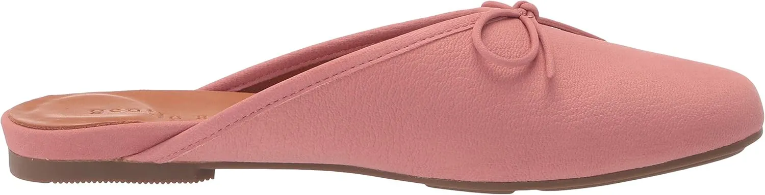 Gentle Souls by Kenneth Cole Women's Eugene Bow Mule Slipper