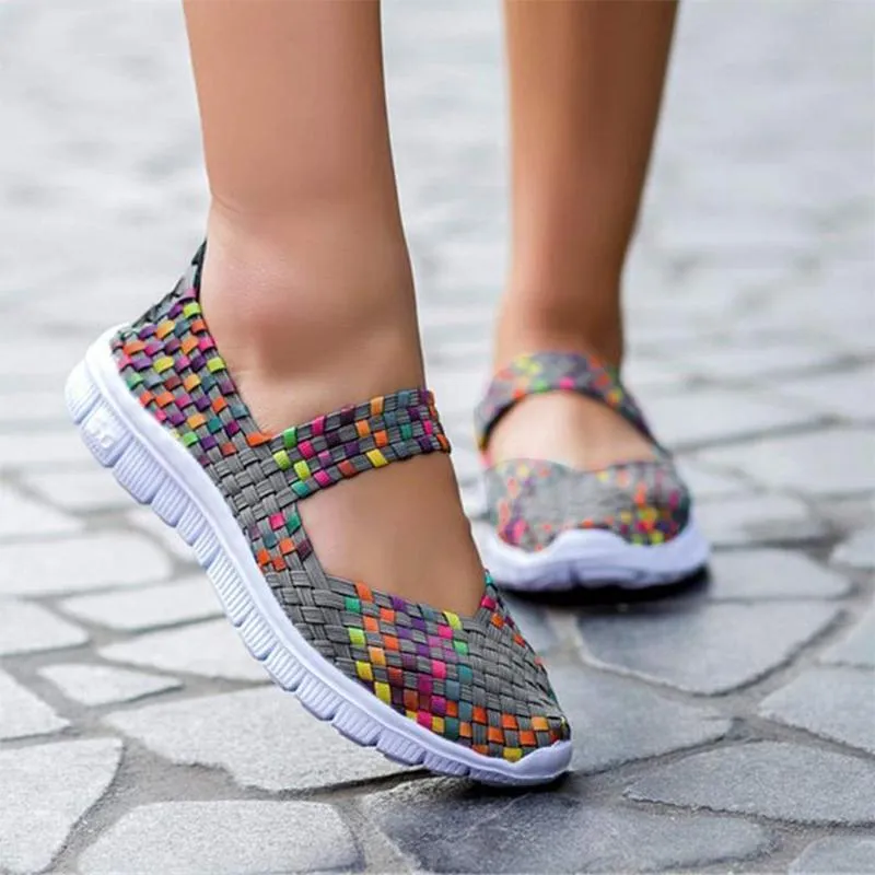 Hand-woven Breathable Women Shoes