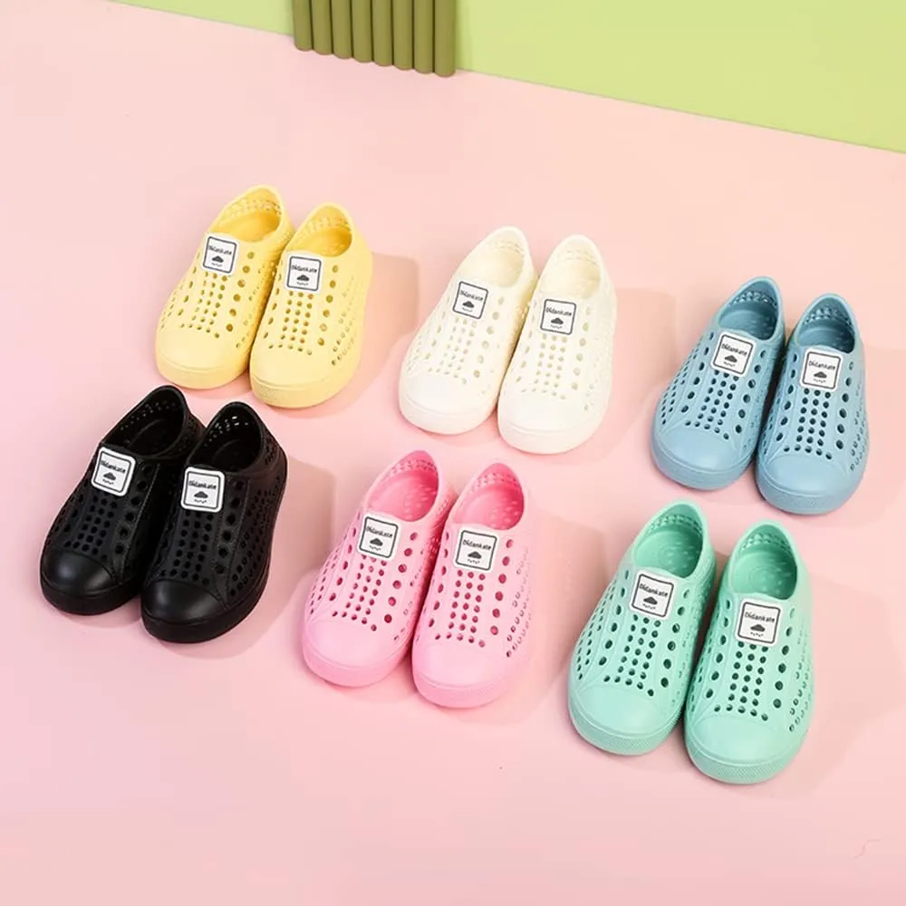 Kids Water Shoes Lightweight Slip-On Sneaker Breathable Sandal Outdoor & Indoor