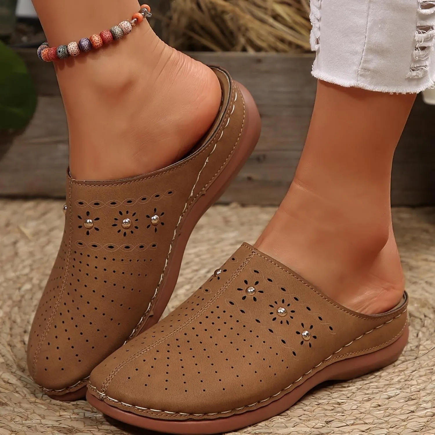 Kubbon Clogs for Women Slip On Closed Toe Sandals Comfortable Open Back Mule Clogs Walking Wedge Clog Casual Travel Summer Shoes
