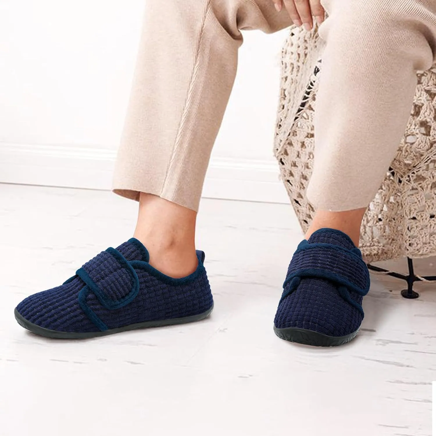 L-RUN Barefoot Womens & Men Soft House Slippers - Lightweight Indoor & Outdoor Slippers - Adjustable Home Shoes