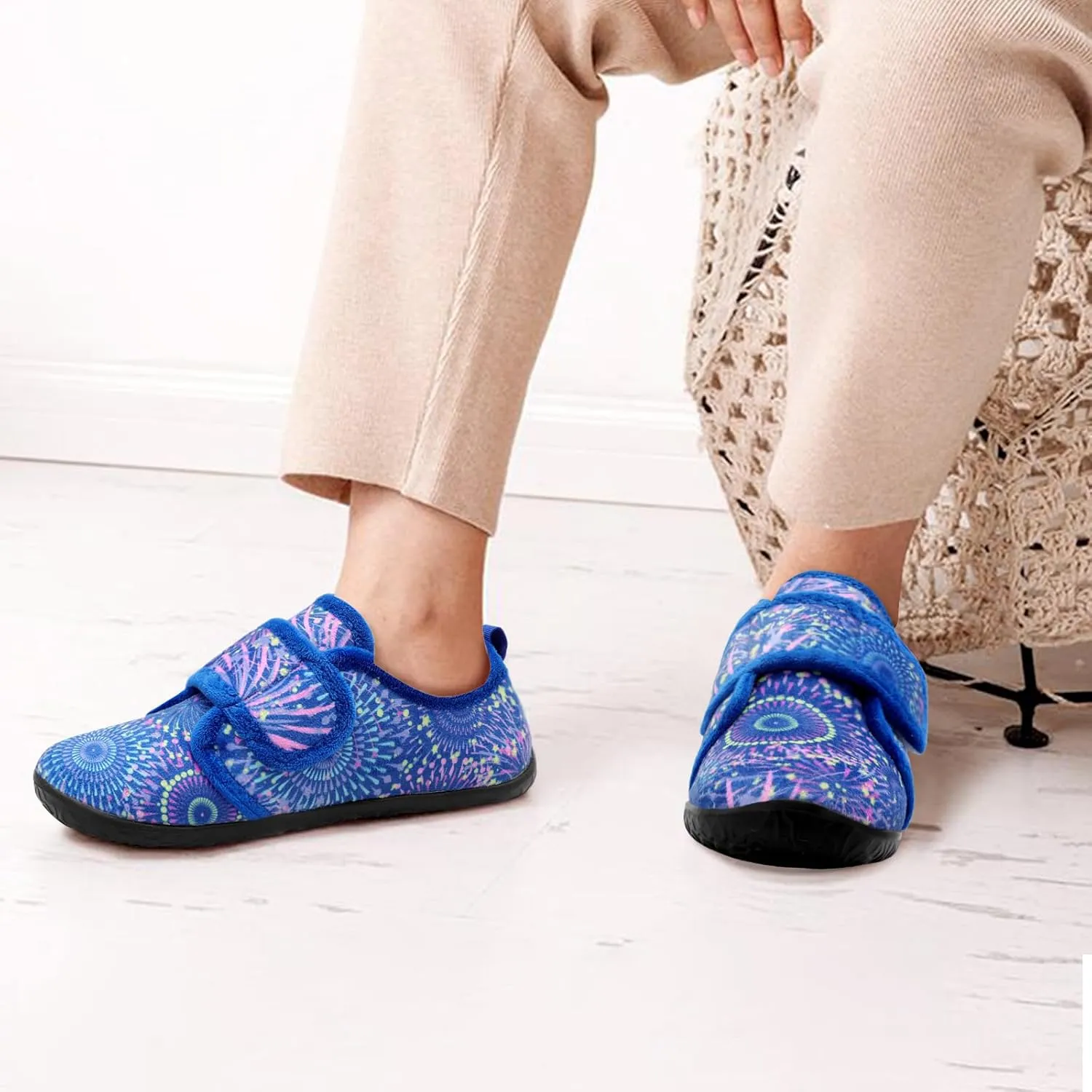 L-RUN Barefoot Womens & Men Soft House Slippers - Lightweight Indoor & Outdoor Slippers - Adjustable Home Shoes
