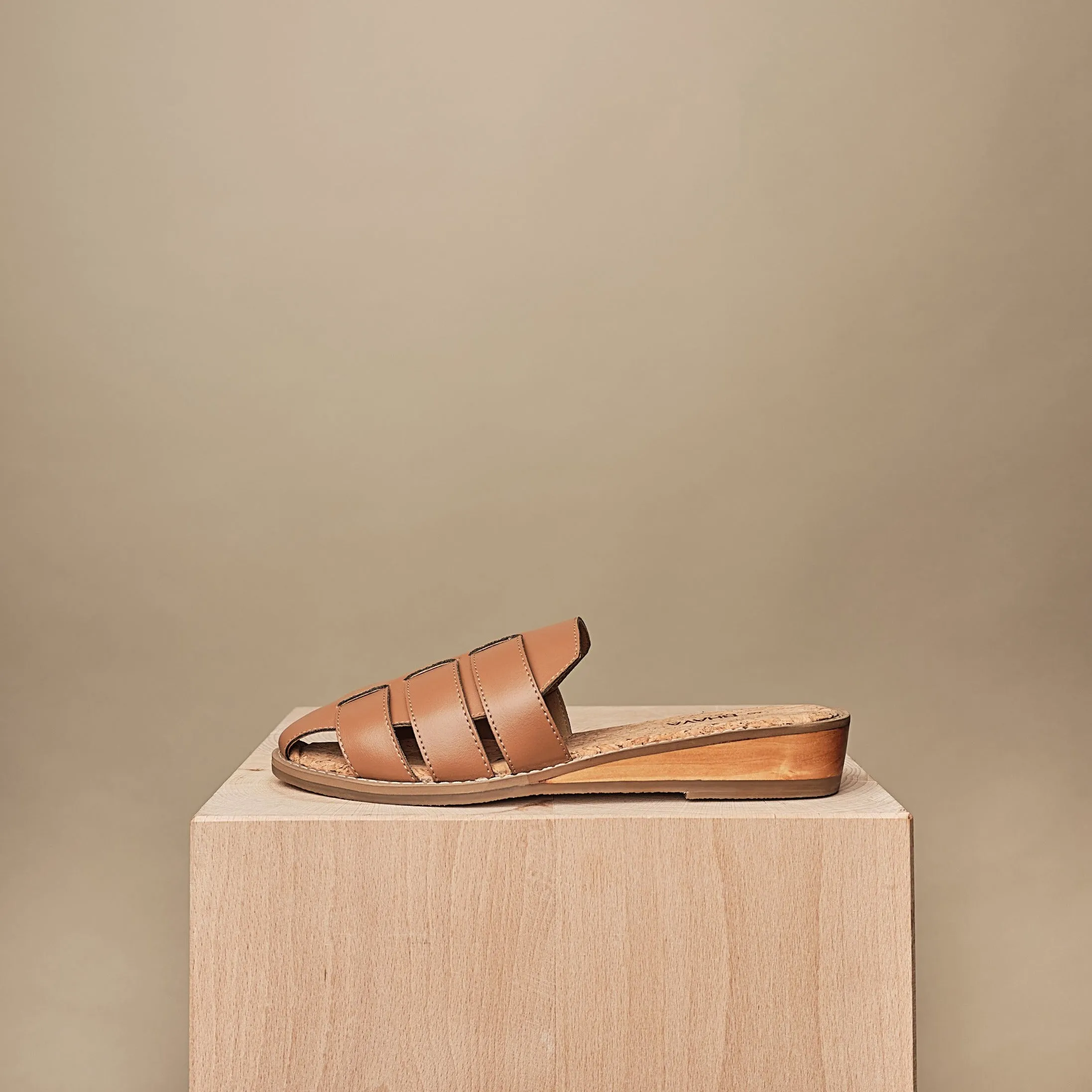 LAST CHANCE THEA WOVEN SLIDE