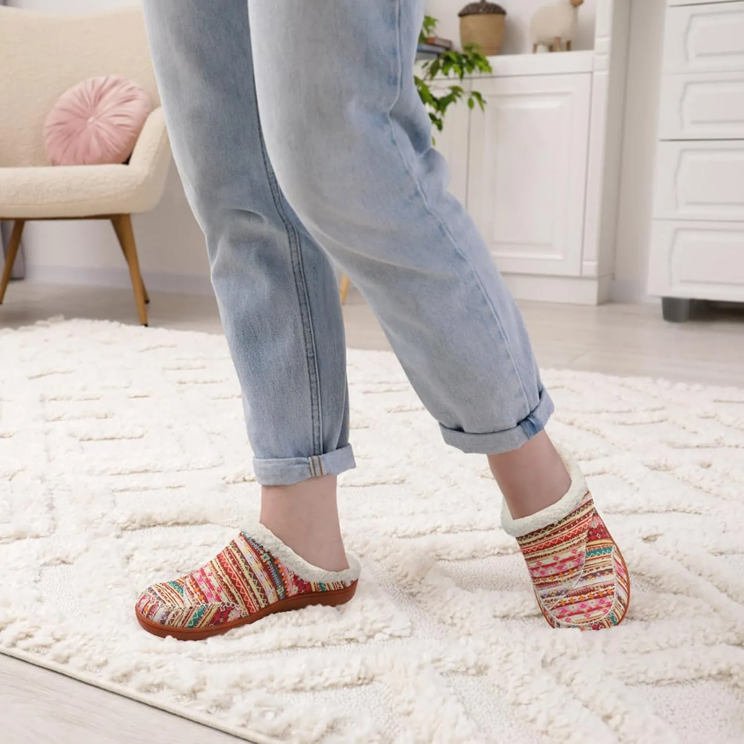 LeIsfIt Womens Wide Slippers Adjustable Diabetic Slippers Memory Foam Swollen Arthritis Edema House Shoes Indoor Outdoor