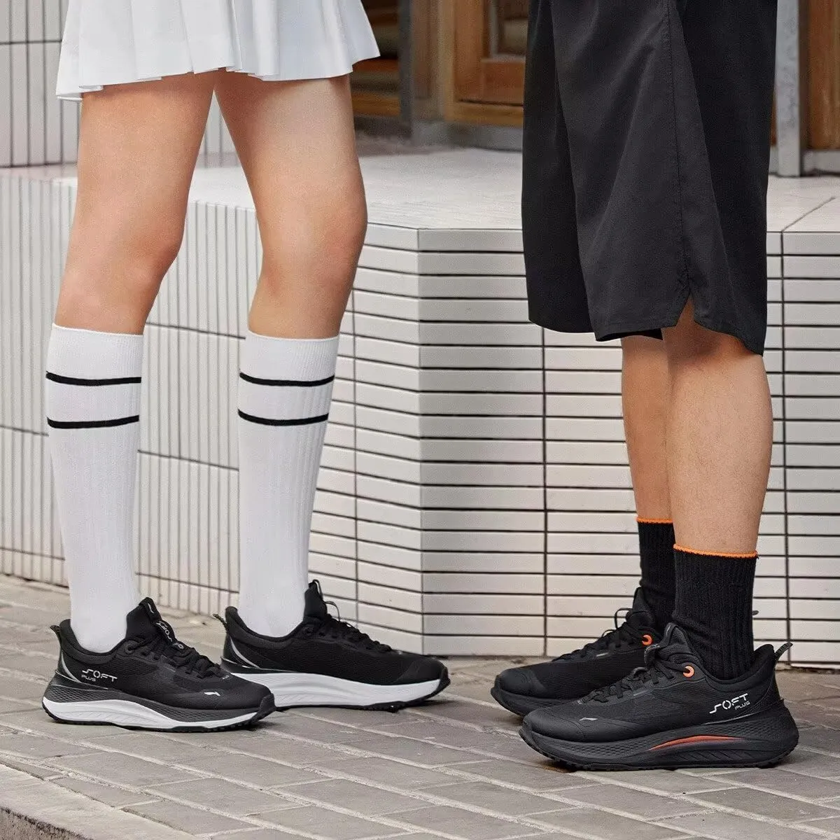 LI-NING Soft Plus Women Casual Shoes Breathable Cool Trendy Height Increasing Shoes City Walk AGLU088