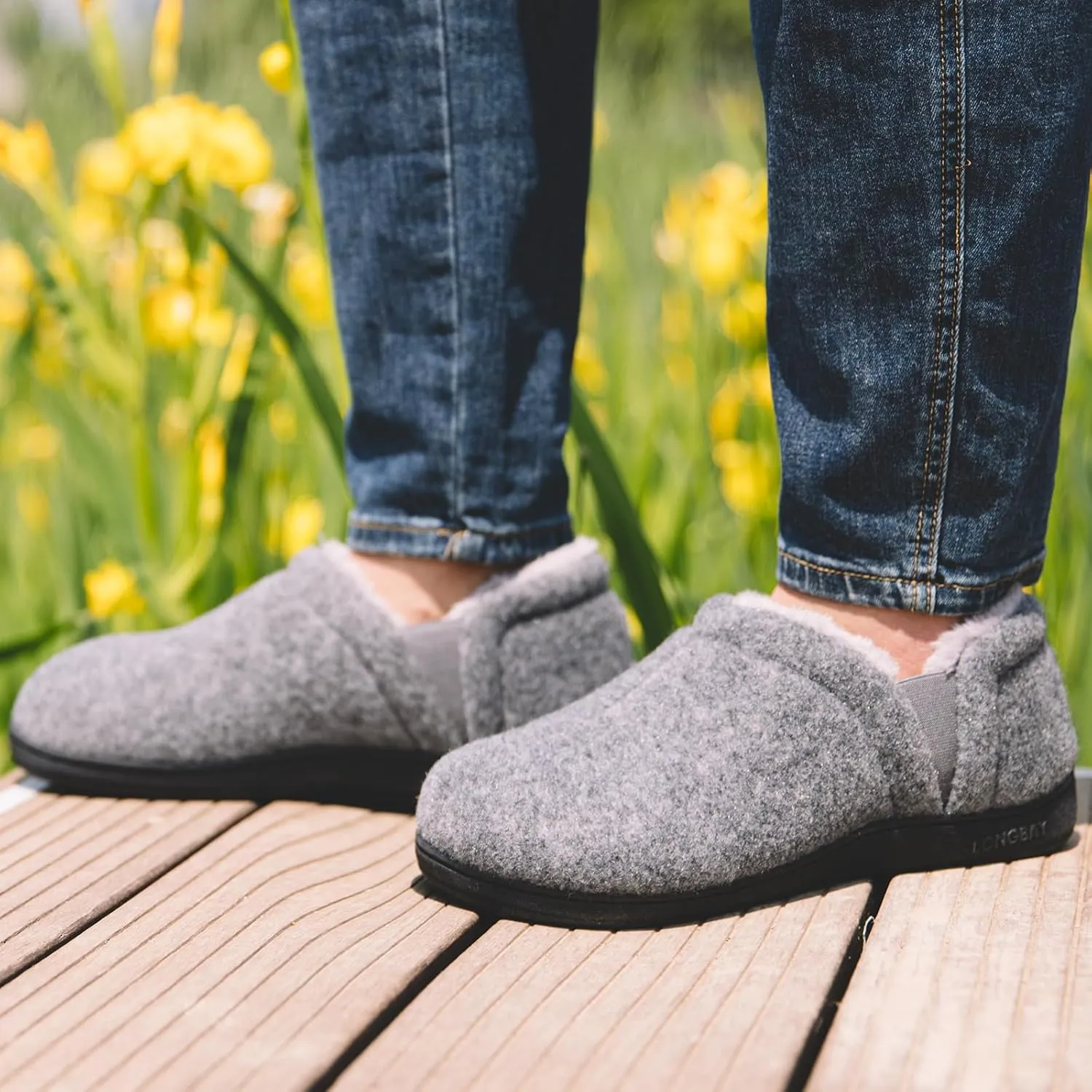 LongBay Men's Slippers Warm Bedroom House Shoes Slip-On Memory Foam Winter House Slippers for Indoor Outdoor