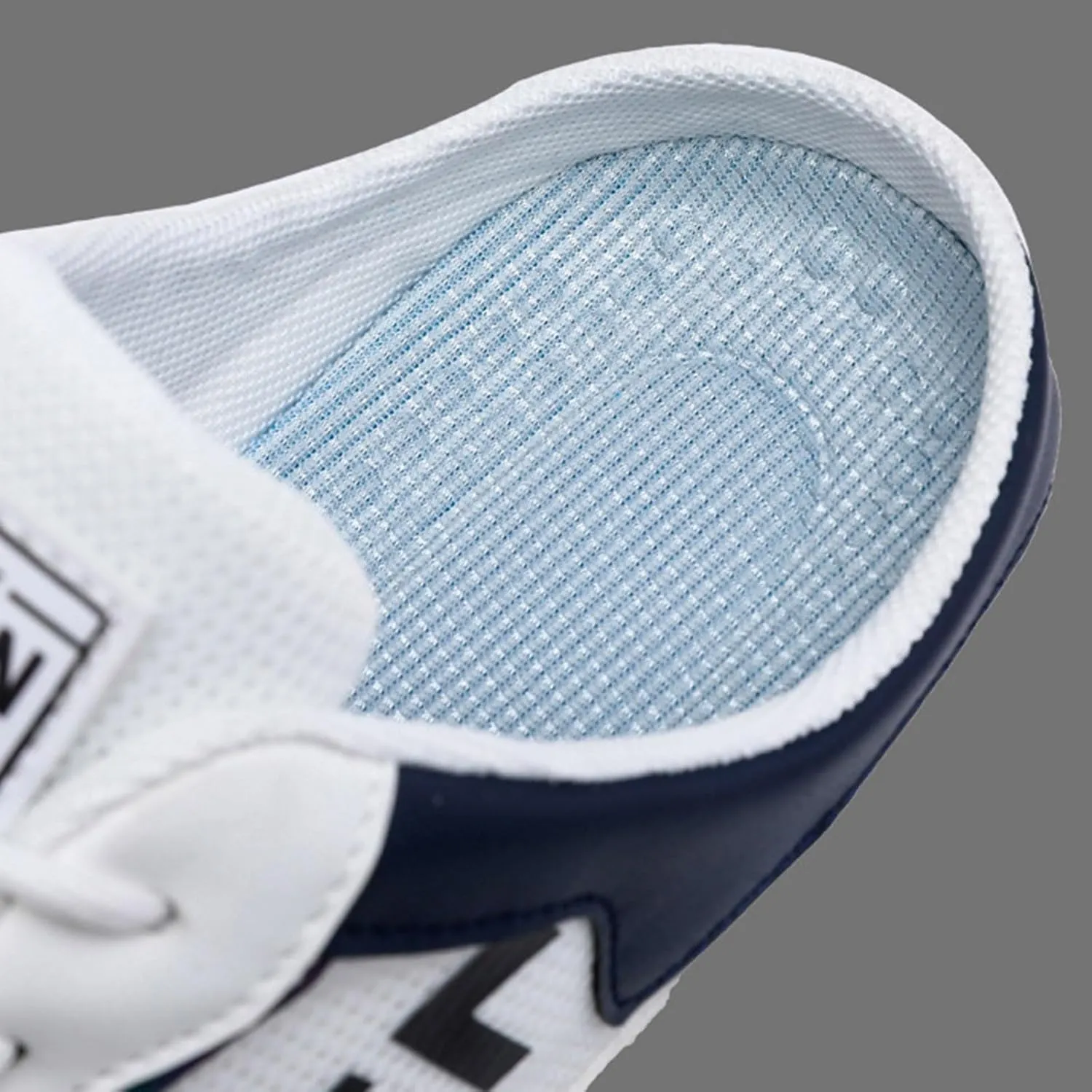 Men's Breathable Mesh Slippers Fashion Versatile Casual Shoes Lightweight Comfort Half Cap Toe Hiking Slippers Fuzzy Men
