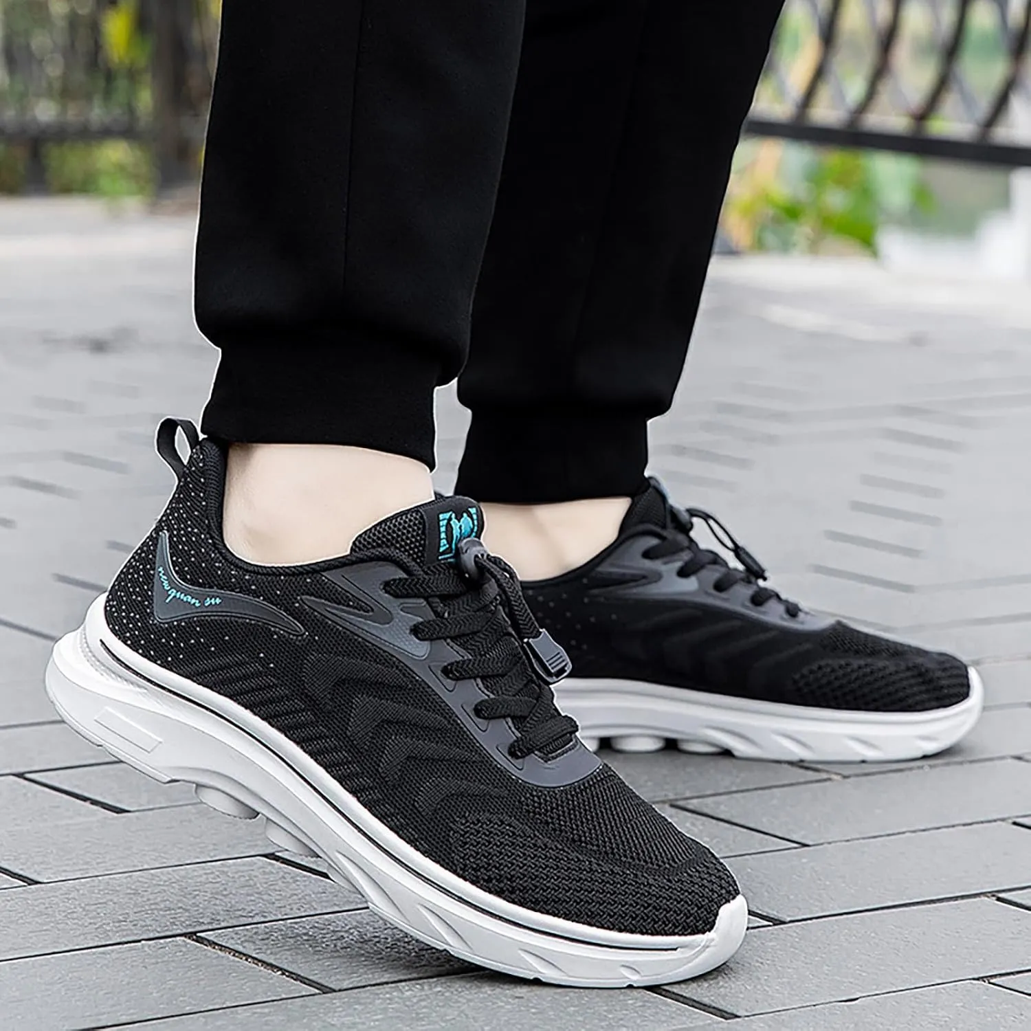 Men's Breathable Stretch Workout Shoes Lightweight Breathable Walking Shoe Gym Tennis Athletic Fashion Sneakers