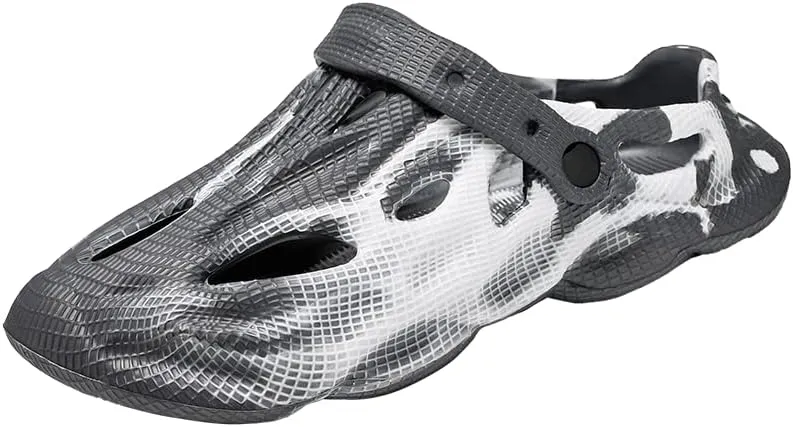 Men's sandals and slippers, fashionable hollow out beach shoes, lightweight and breathable non slip casual slippers