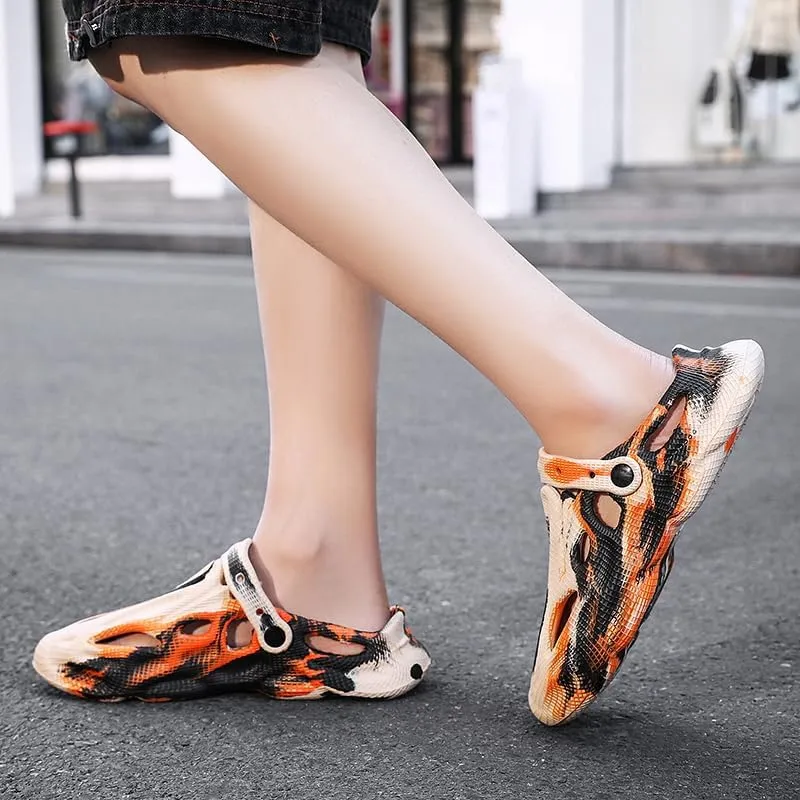 Men's sandals and slippers, fashionable hollow out beach shoes, lightweight and breathable non slip casual slippers
