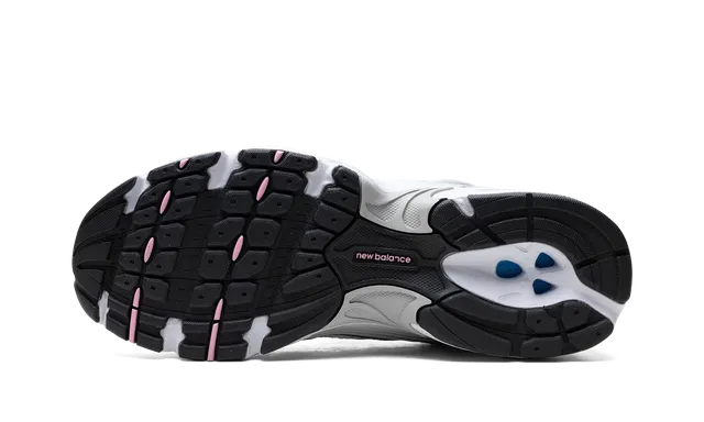 New Balance 530 White / Pink