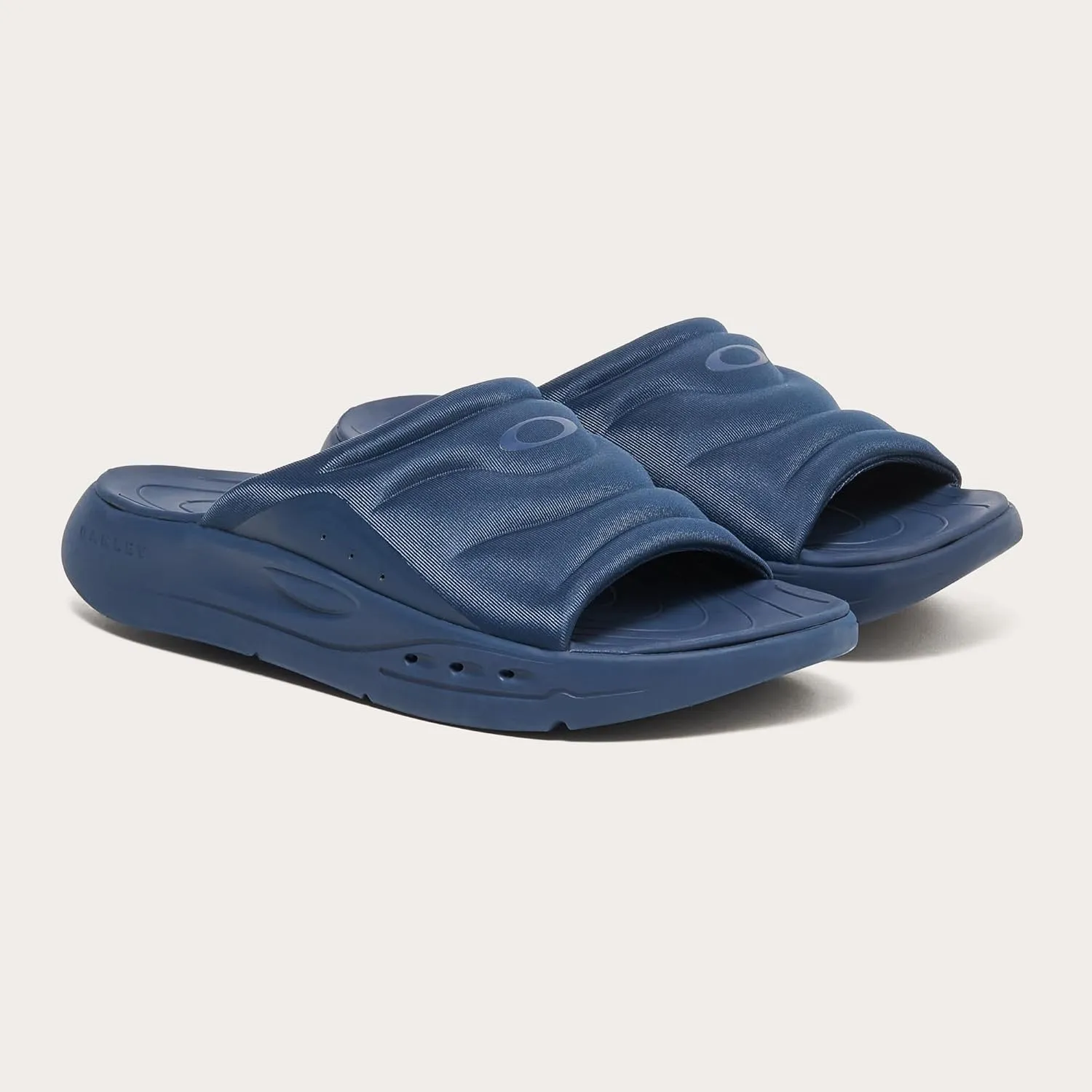 Oakley Men's Studio Slide Slipper
