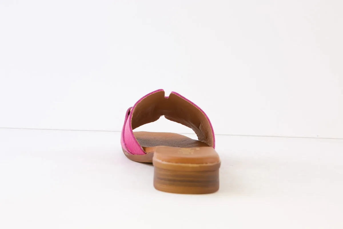 OH MY SANDALS - 5164 FLAT MULE - FUSCHIA