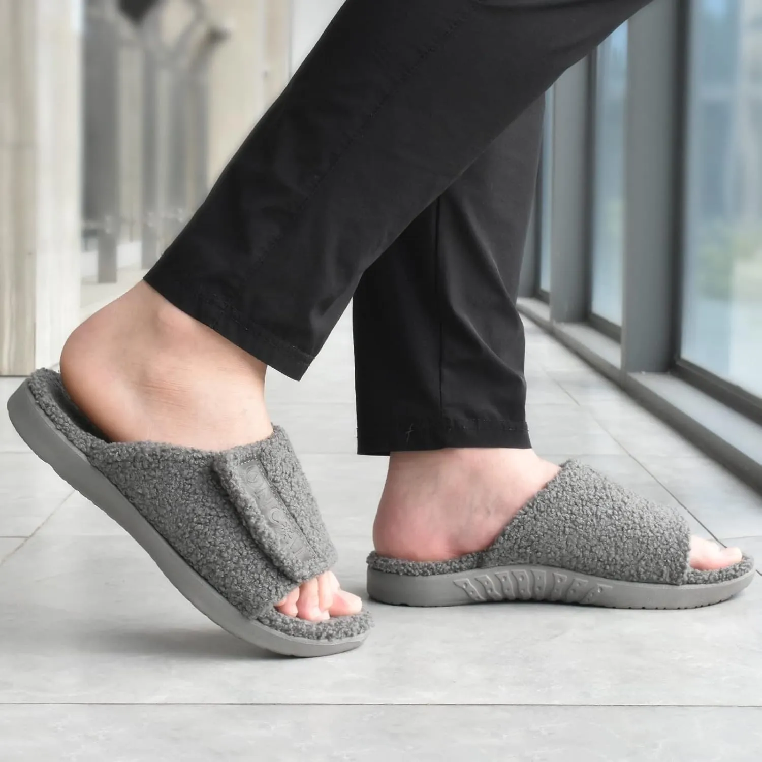 ONCAI Mens House Slippers with Arch Support，Fur Slides with Orthopedic for Plantar Fasciitis Wide Footbed and Adjustable Straps Size 7.5-15