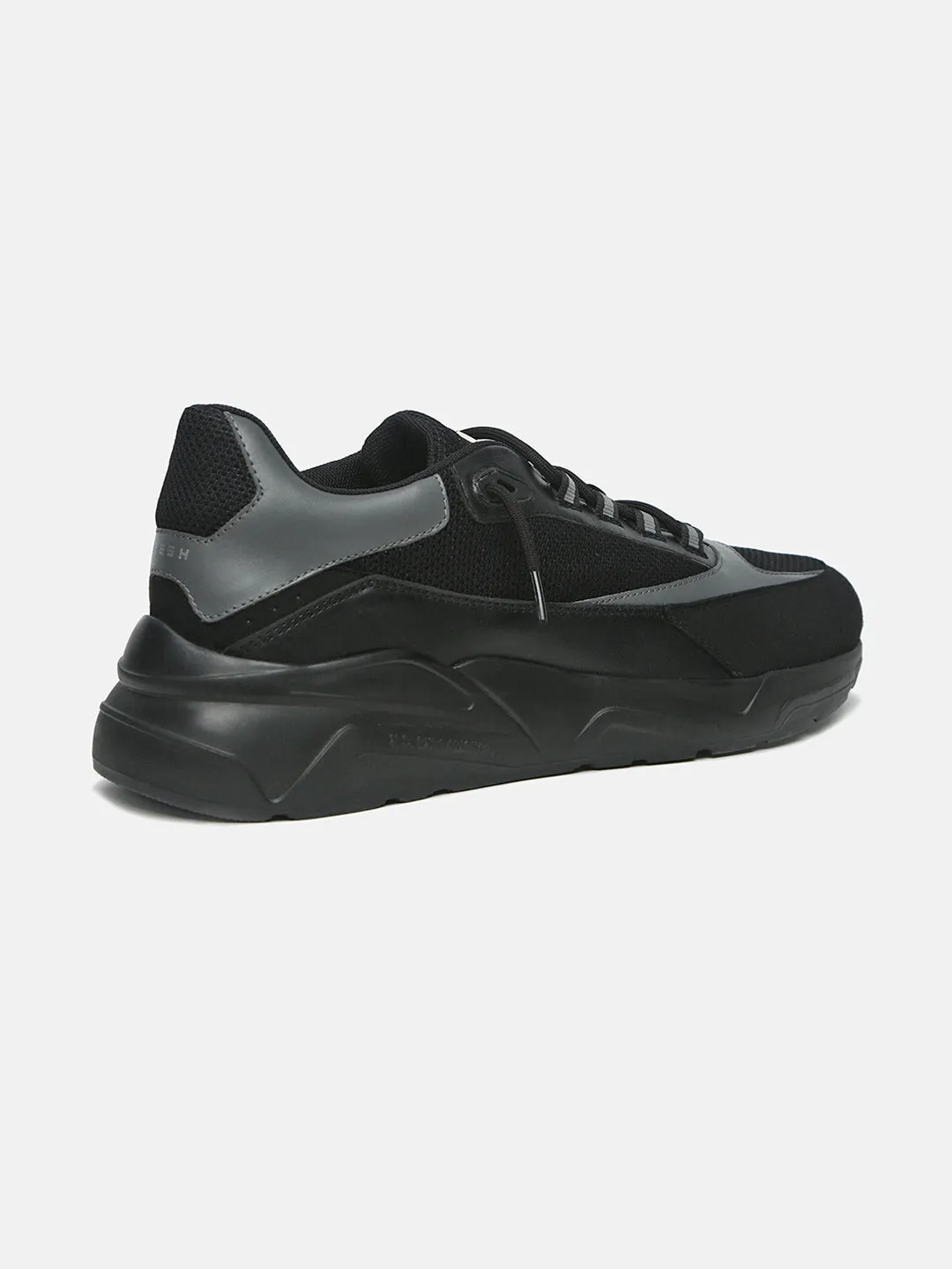 PHANTOM - Black Lightweight Sneakers