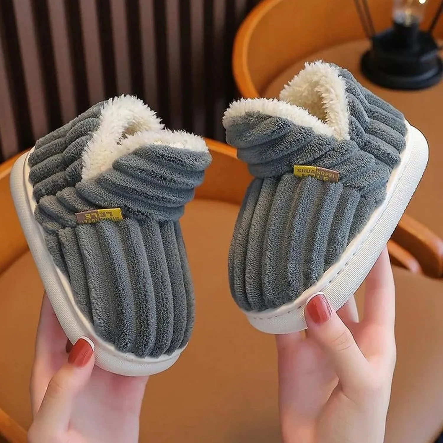 Pluffi Slipper Booties For Kids Women Men, Winter Fuzzy Warm Cute Non-Slip Thick-Soled Slippers, Cozy Plush House Shoes