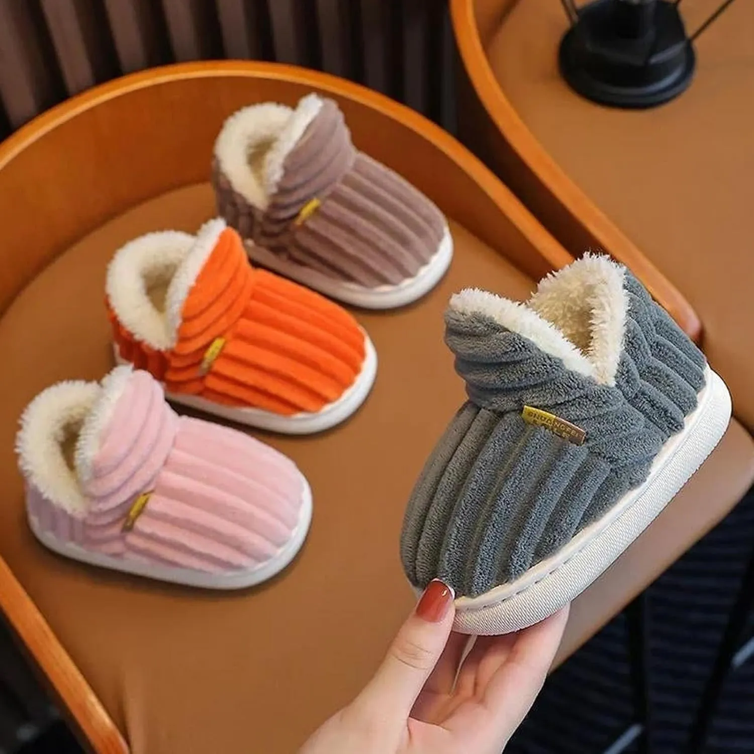 Pluffi Slipper Booties For Kids Women Men, Winter Fuzzy Warm Cute Non-Slip Thick-Soled Slippers, Cozy Plush House Shoes