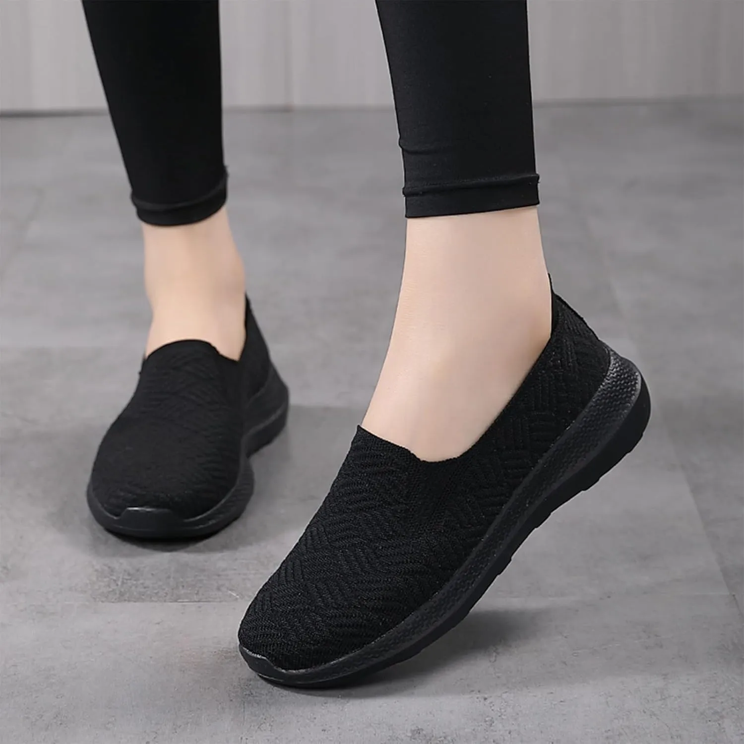 Semshedy Women's Nusing Flats Slip On Platform Walking Shoes Lightweight No Lace Sneakers