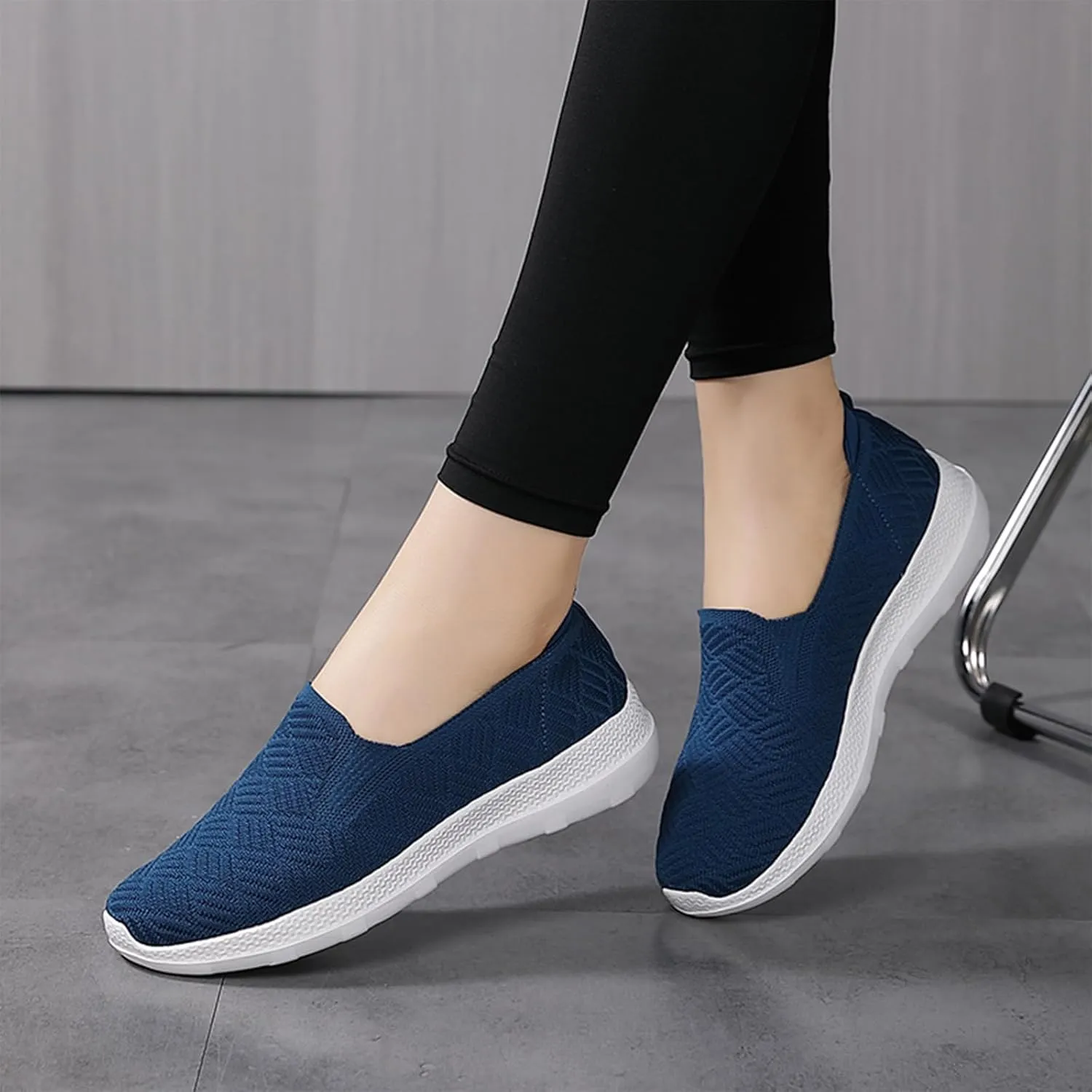 Semshedy Women's Nusing Flats Slip On Platform Walking Shoes Lightweight No Lace Sneakers