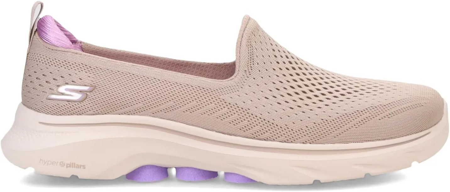 Skechers Women's Go Walk 7 Vina Sneaker